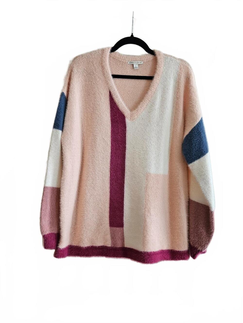 Cato Fuzzy Geometric Colorblock V-Neck Sweater Large-Fall Comfort Essential
